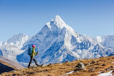 The Best Time to Trek to Everest Base Camp: A Seasonal Guide